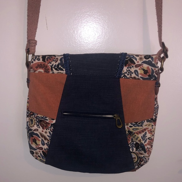 Satchel/Crossbody - Picture 5 of 5